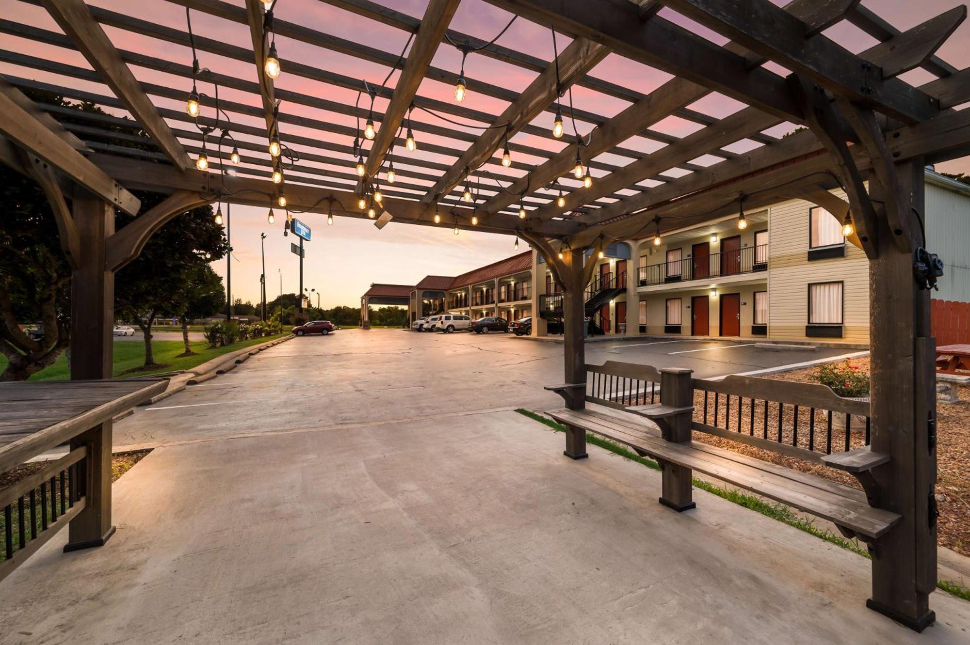 Surestay Hotel By Best Western Meridian Exterior foto